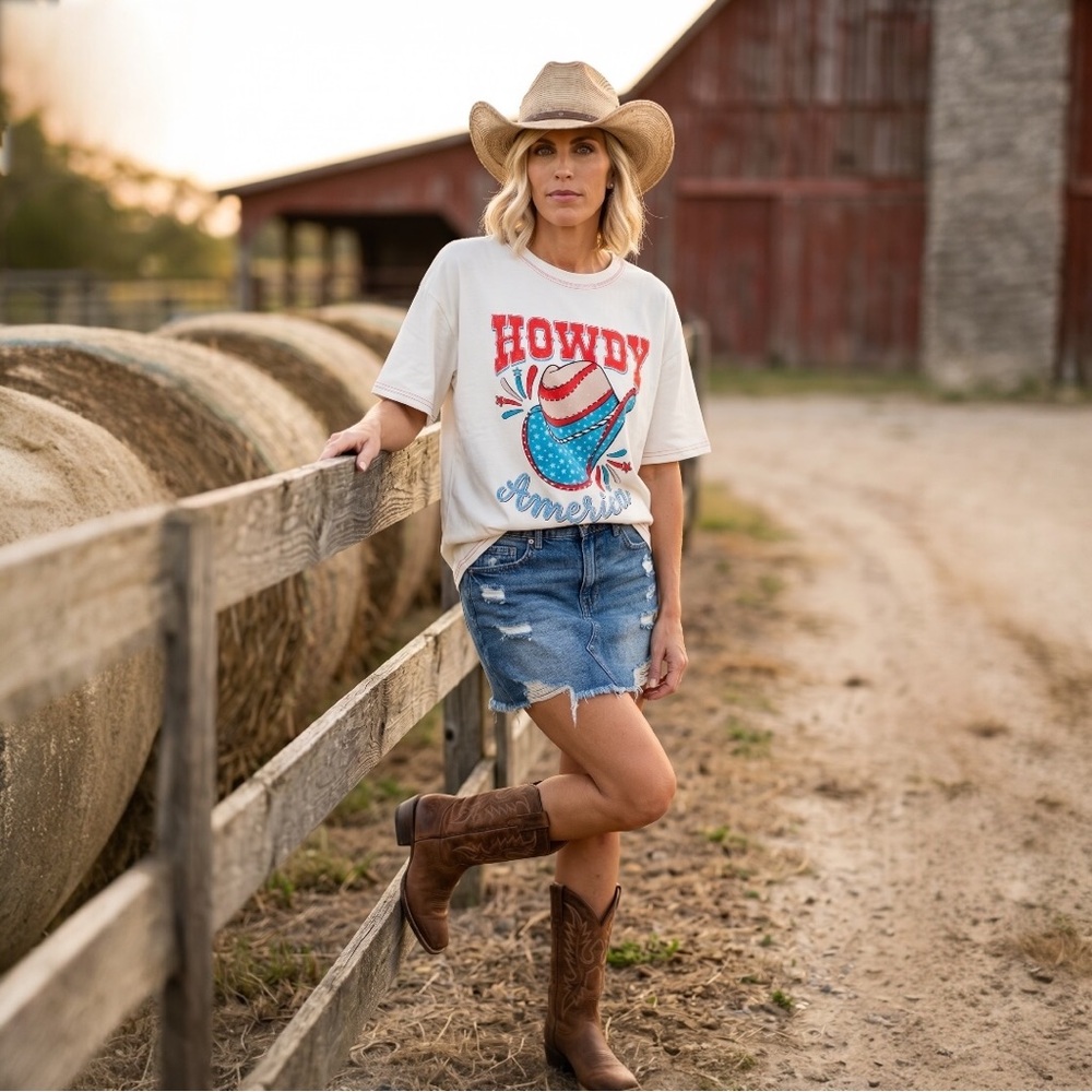 FANTASTIC FAWN Howdy America oversized embellished tee S M L